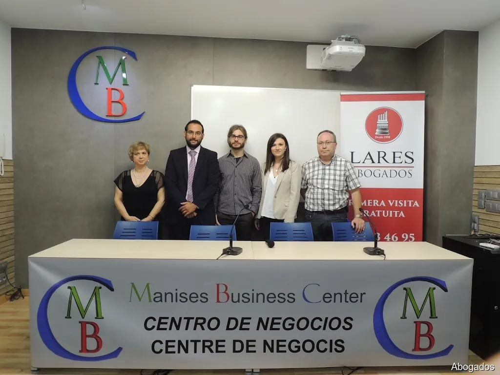 Abogados Lares Manises