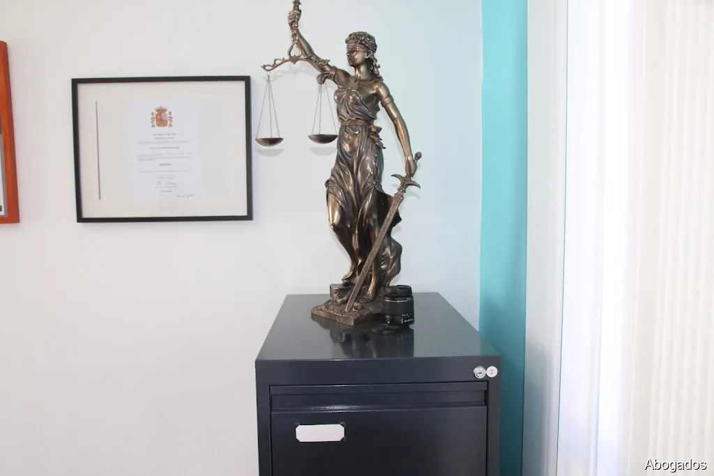 JUAN RIVERO ABOGADOS