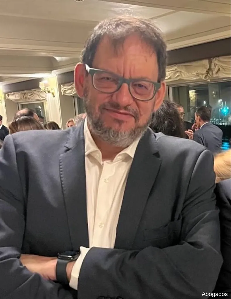 ANTONI PALLARES -ADVOCAT-