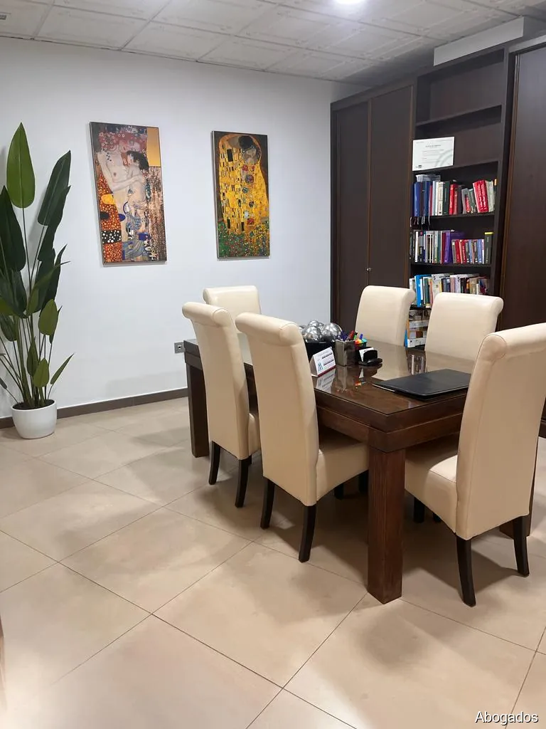 Pedraza & Abogados - Lawyers