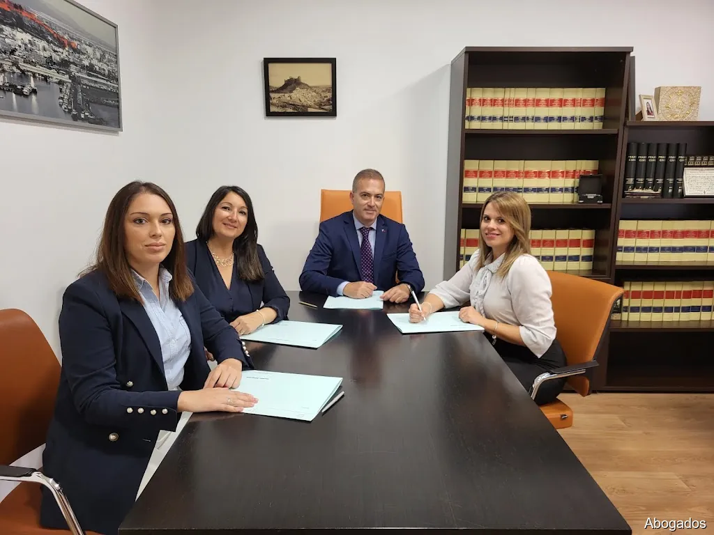 Garzón Abogados
