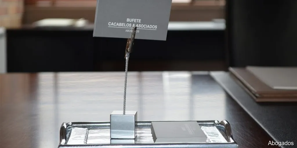 Bufete Cacabelos & Asociados