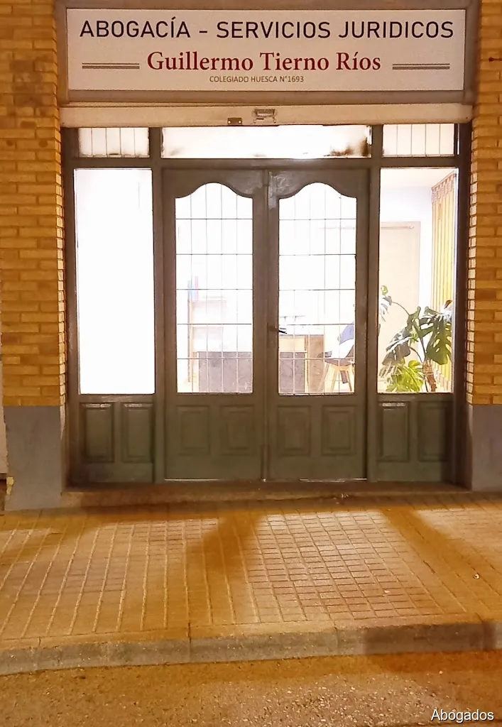 Abogado Guillermo Tierno Ríos