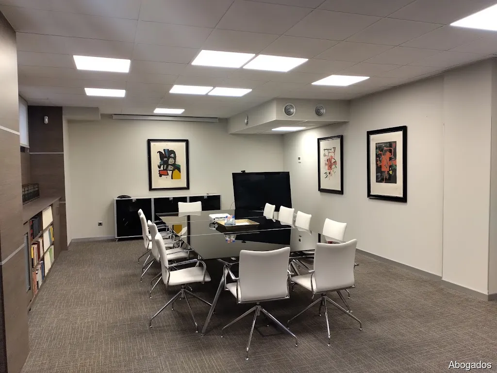 ASESORÍA GESTORÍA EN ALCOBENDAS | Ovix Asesores S.L.