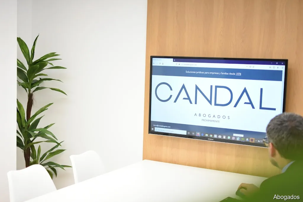 Candal Abogados