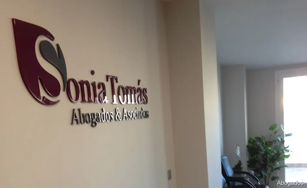 SONIA TOMAS ABOGADOS & ASOCIADOS