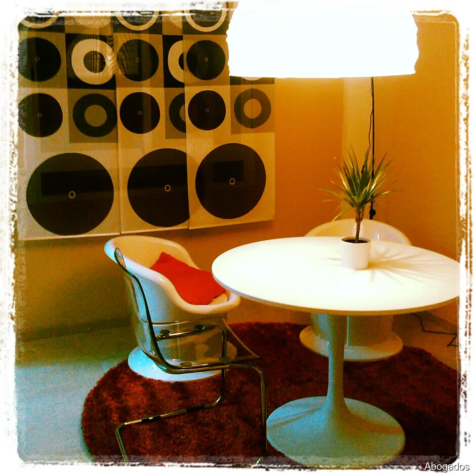 ABOGADA ANA TERESA MORA MUÑOZ