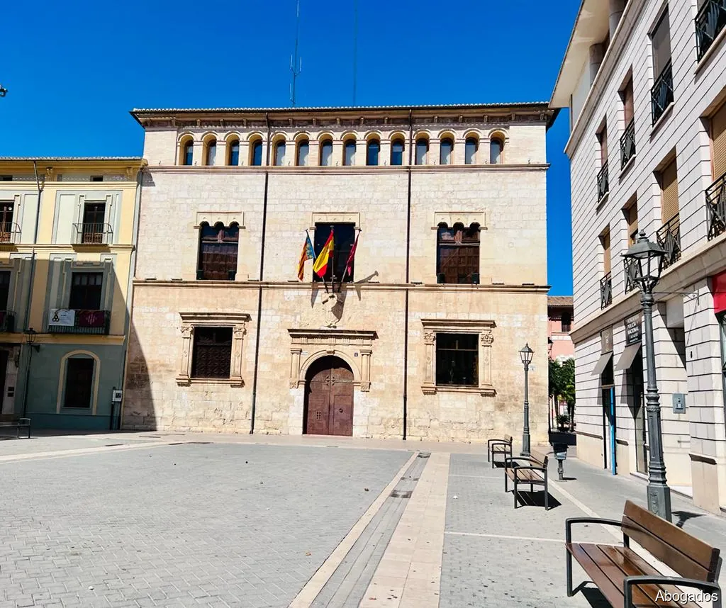 Marta Rovira || Abogada y Asesora Laboral