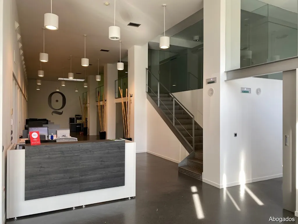 QUALITAX Abogados · Consultores · Auditores · Asesores