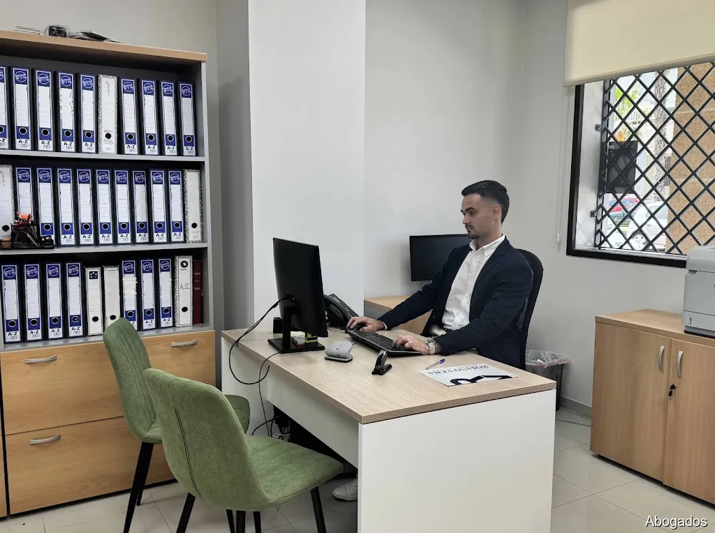 Rojano Vera Abogados y Asesores