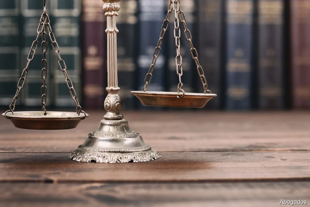 Procuradores Baeza - María Ángeles Baena Luna