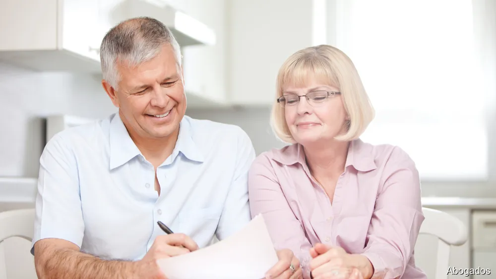 Asesores y Consultores Asociados 2014 SL