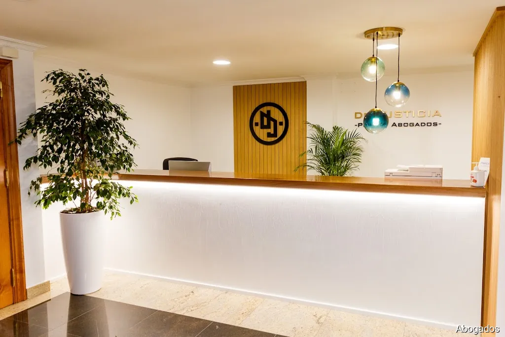 De Justicia - Puente Abogados