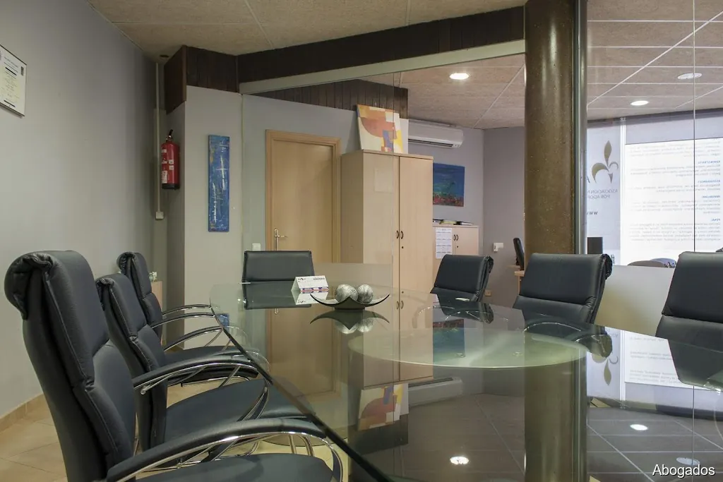 LEGALTIC ABOGADOS Y ADMINISTRADORES