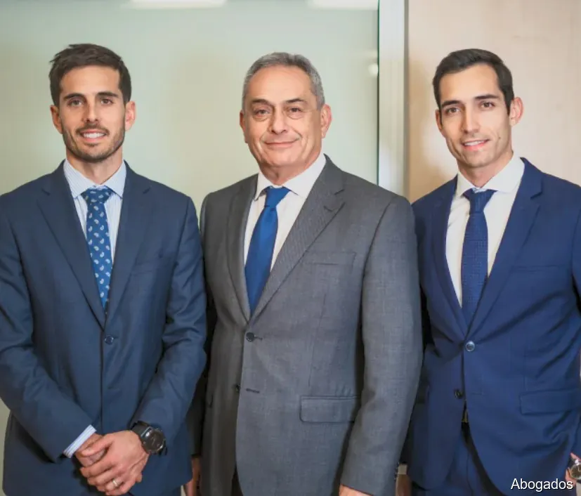 ANIA-Abogados | Especialistas en accidentes.