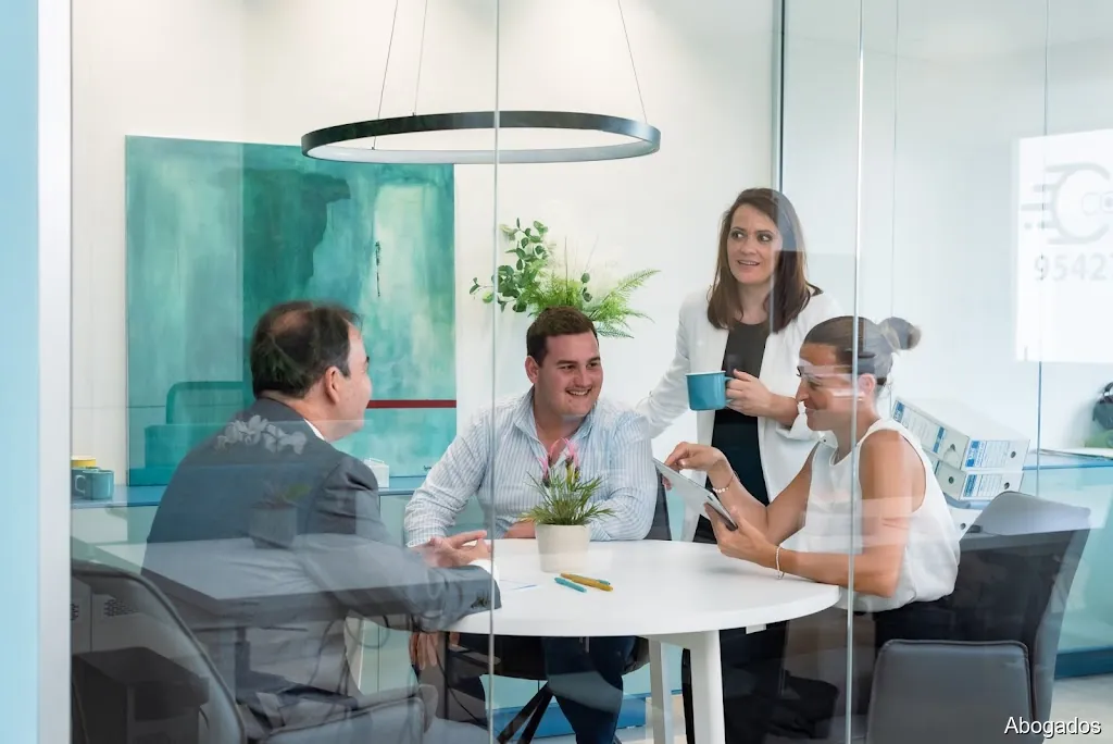 Asesoría COBASAN ASESORES en Mairena del Aljarafe. Asesoría en Polígono PISA.