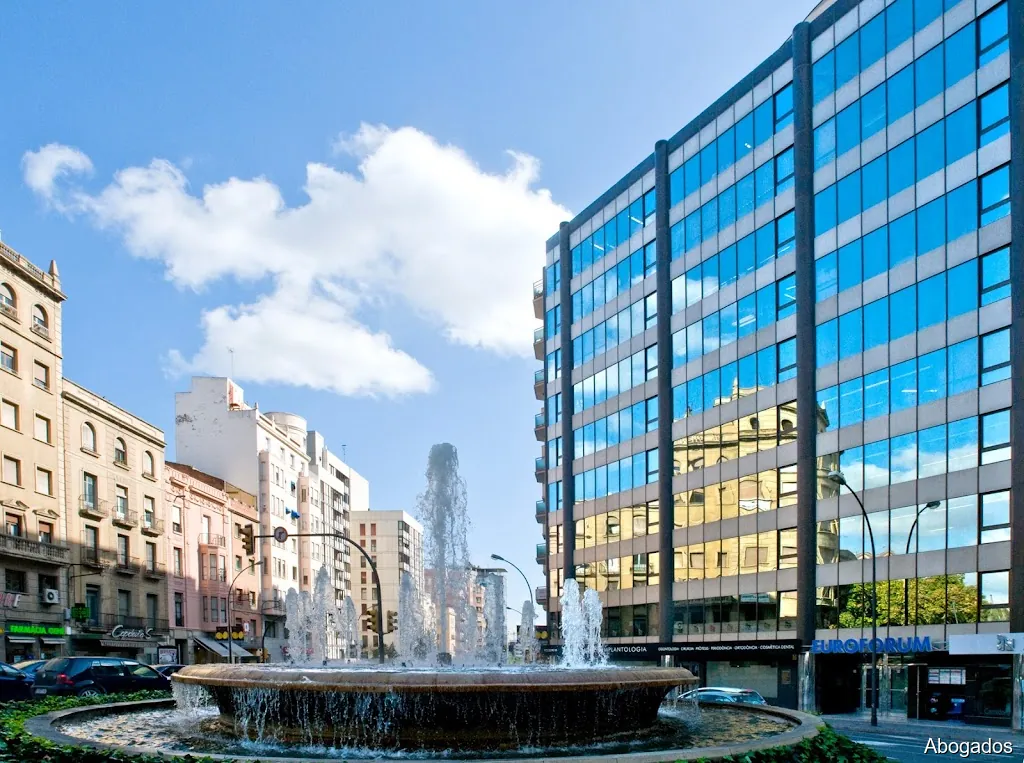 Huguet & Ostáriz Abogados