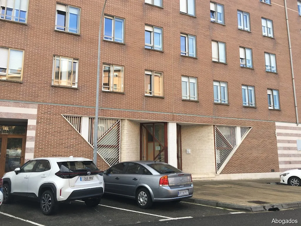 Cristina Santamaría, Abogado Familia