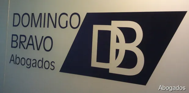 Domingo Bravo-abogados