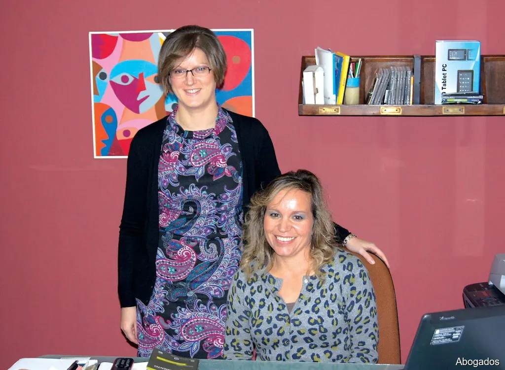 ABOGADAS LARACHA.MARIA JOSE CASTRO RODRIGUEZ