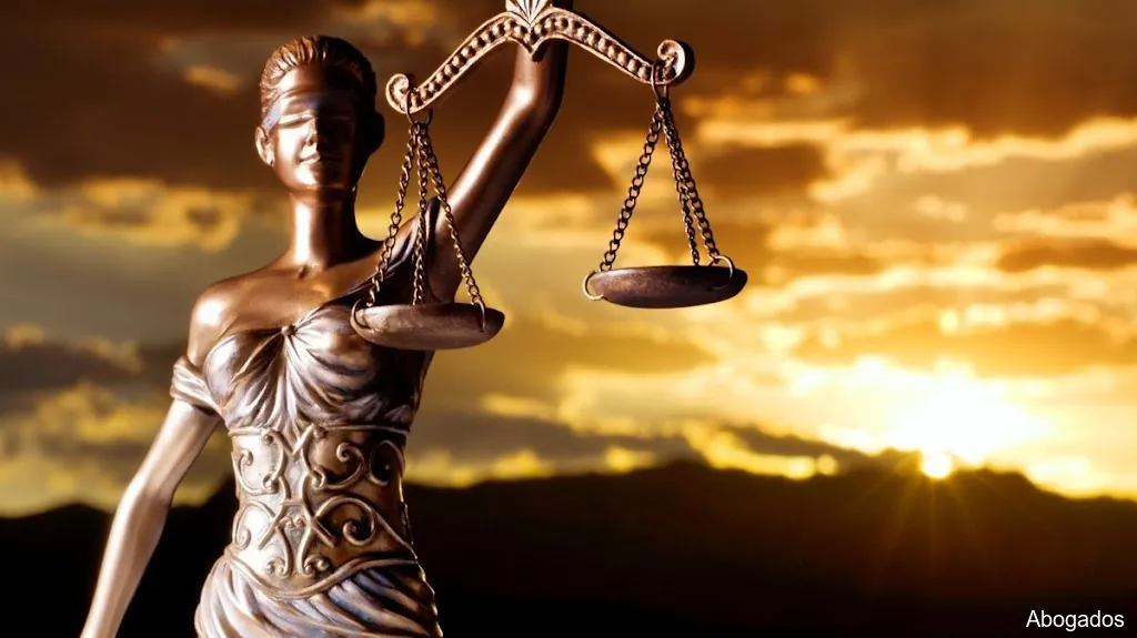 Abogada Carmen Cruz Ruiz, Abogados. Despacho de Abogados. Divorcios.