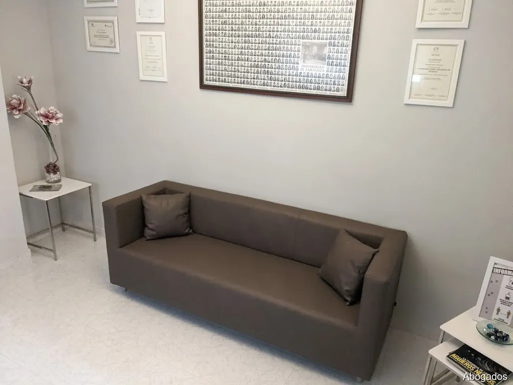 Mones Molina ABOGADOS