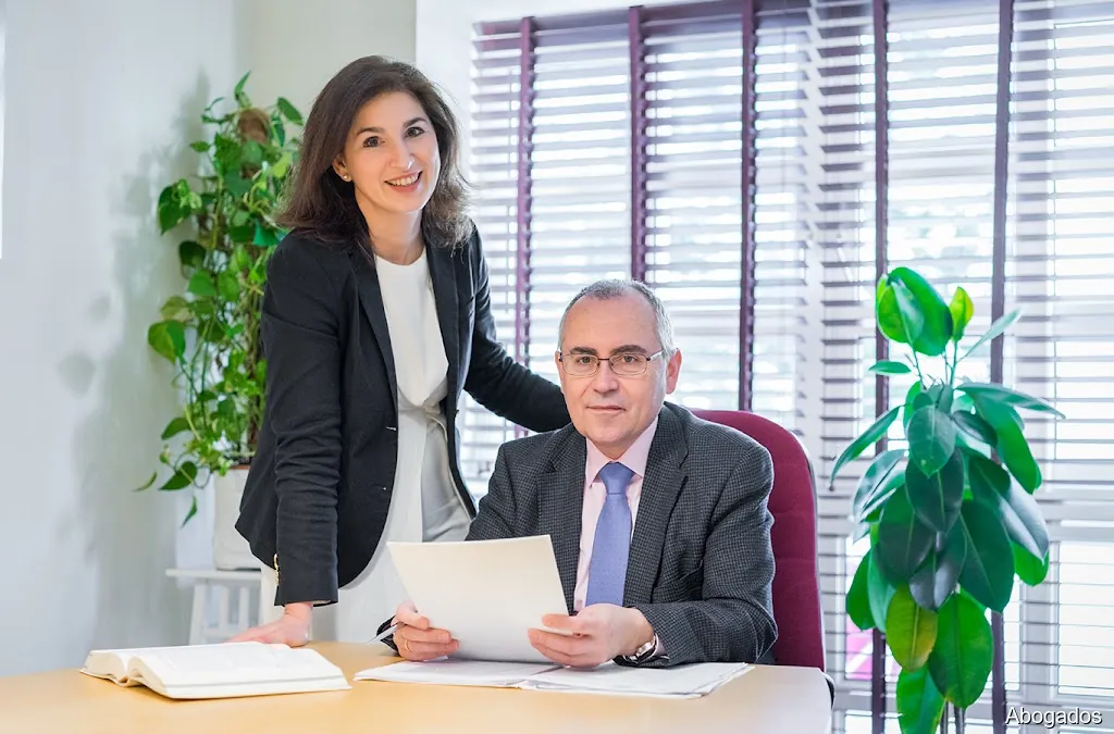 Carmen Soto Abogados Plaza - Kanzlei am Platz