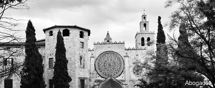 LOURDES LLORENTE . ADVOCATS SANT CUGAT