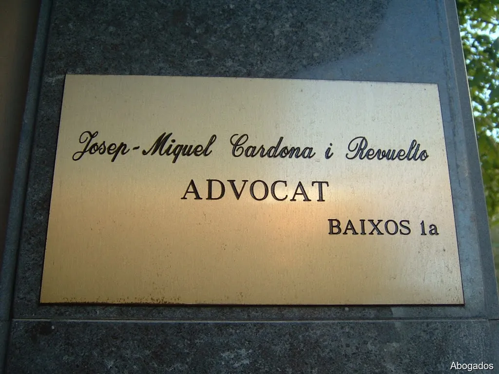 Bufete Cardona, (servicios jurídicos, selección y contratación personal)