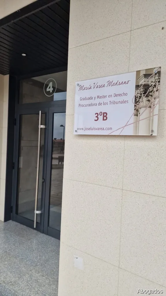 Maria Varea Medrano - Procuradora de los Tribunales