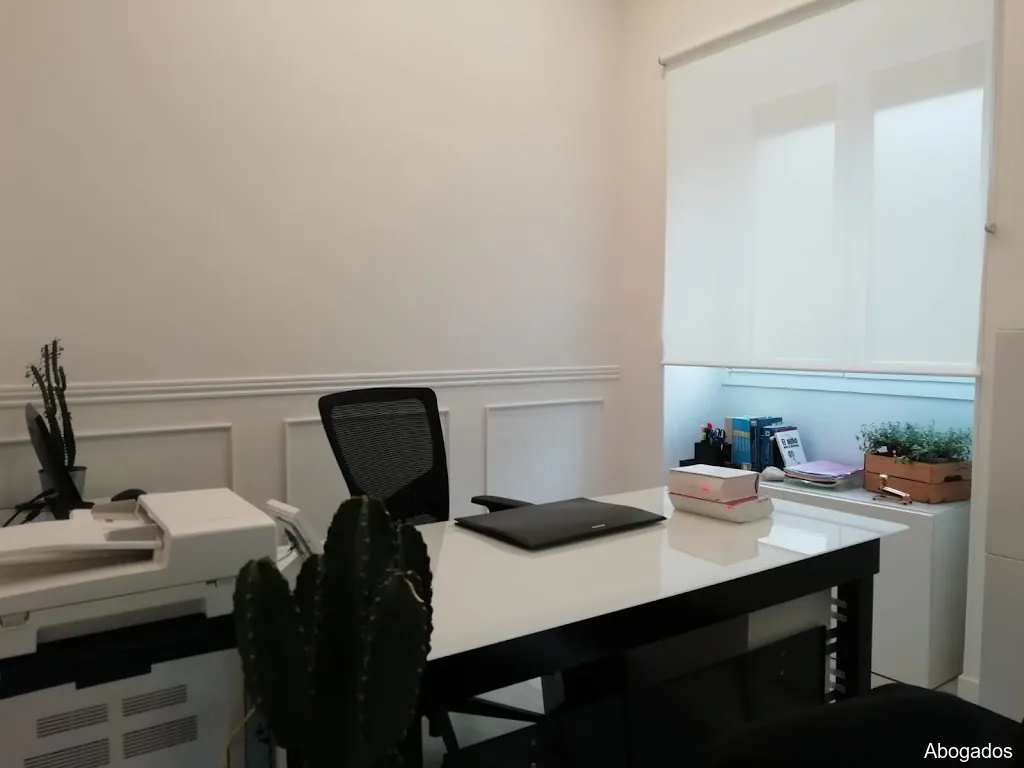 Abanda Abogada de familia