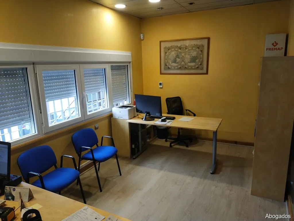 SR Consultores: Asesoría/Gestoría fiscal, laboral, contable, financiera en Collado Villalba