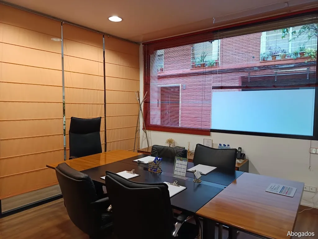 Despacho de Abogados Esplugues de llobregat - AbogaBCN