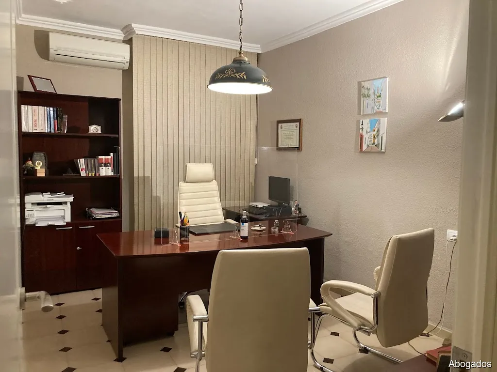 María Herencia Abogada