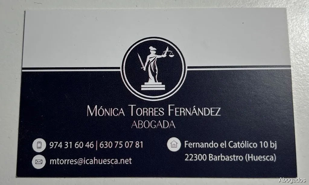 Abogada Mónica Torres Fernández