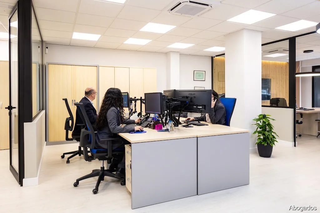 Aguilera & Pérez - Consulting & Asessoria D'empreses