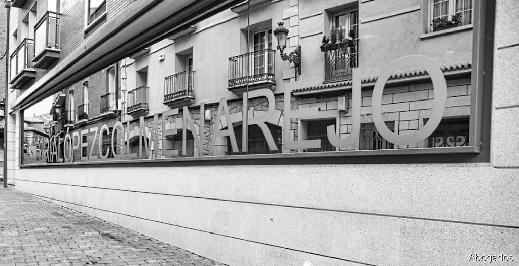 Oficinas López Colmenarejo SL