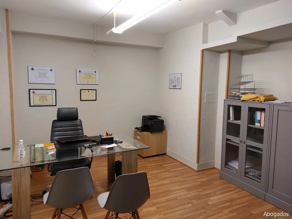 Álvaro Vélez Abogado Vizcaya