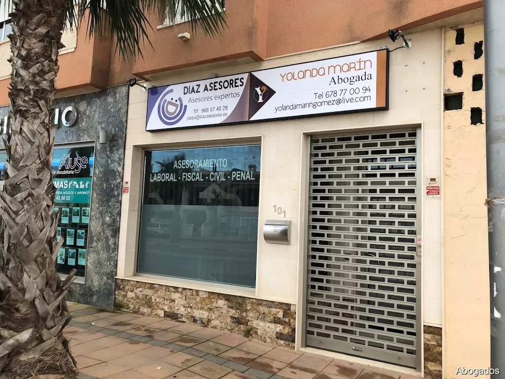 YOLANDA MARÍN GOMEZ Abogada