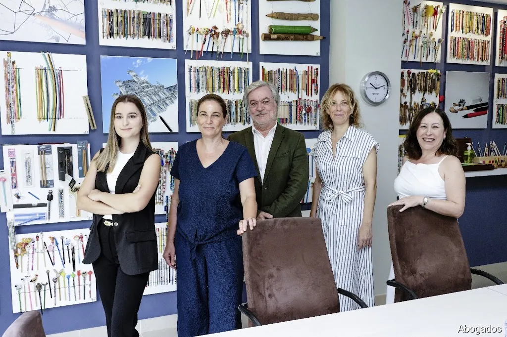 MARTINEZ ABAD. Asesoria en TORRENT desde 1985. CONSULTORIA INTEGRAL.