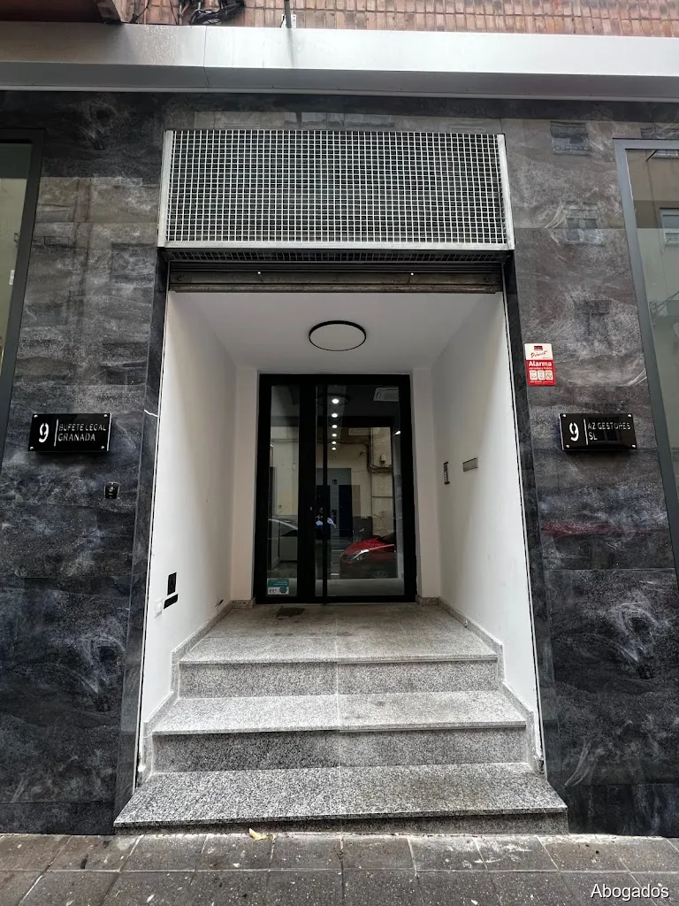 Bufete Legal Granada, Mariano Zamora, Abogado Penal, Civil y Extranjería e Inmigración