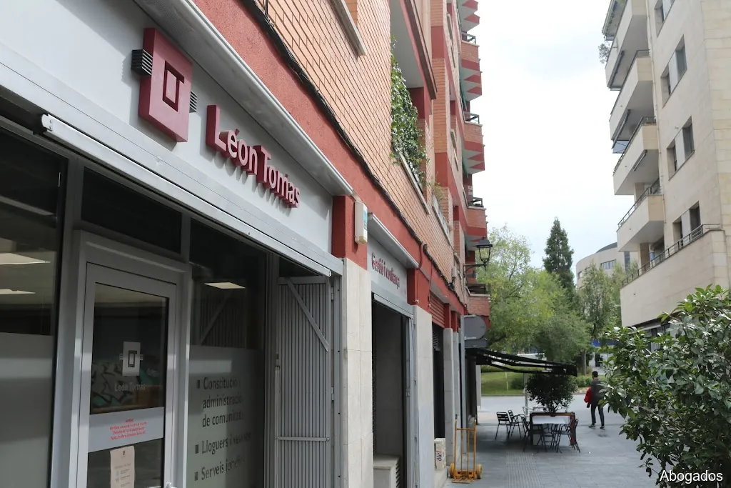 Gestoría León Tomás