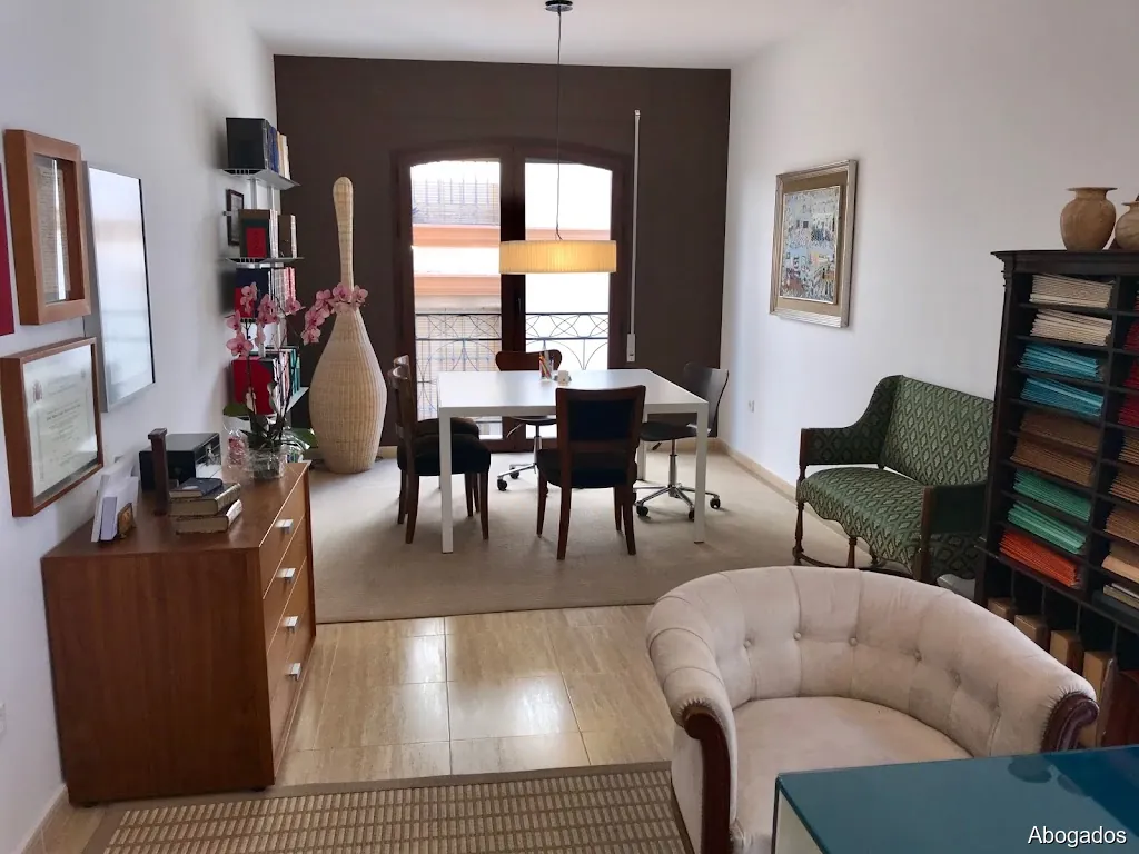 Leticia Moreno-Torres, abogada