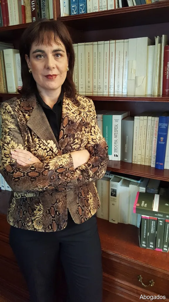 Pilar Pérez Díez. Abogado