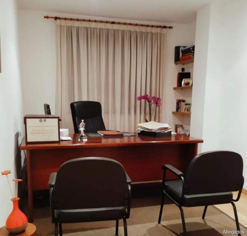 Manuela Domínguez Arufe - ABOGADA