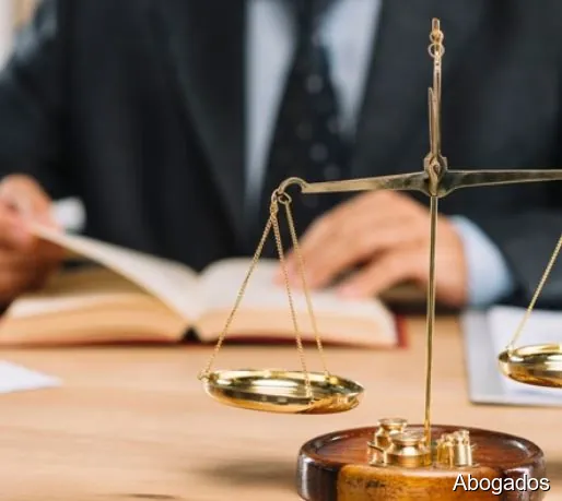 Vieira Fuentes Abogados (Cádiz): Negligencias Médicas, Accidentes Tráfico y Laborales