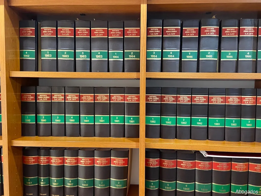 Profinser - Advocats i Economistes