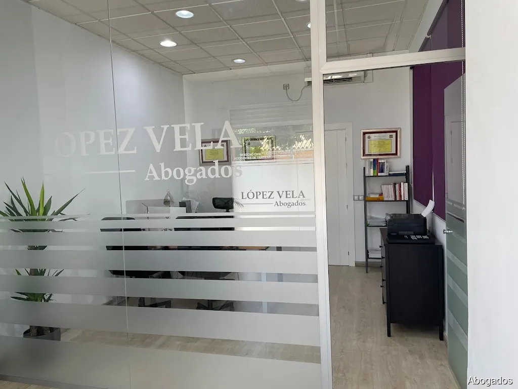 LOPEZ VELA ABOGADOS