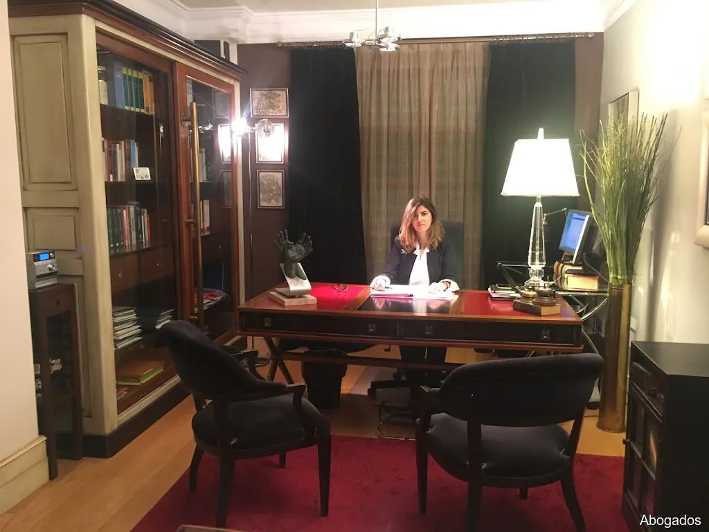 Paloma Lobato Abogados