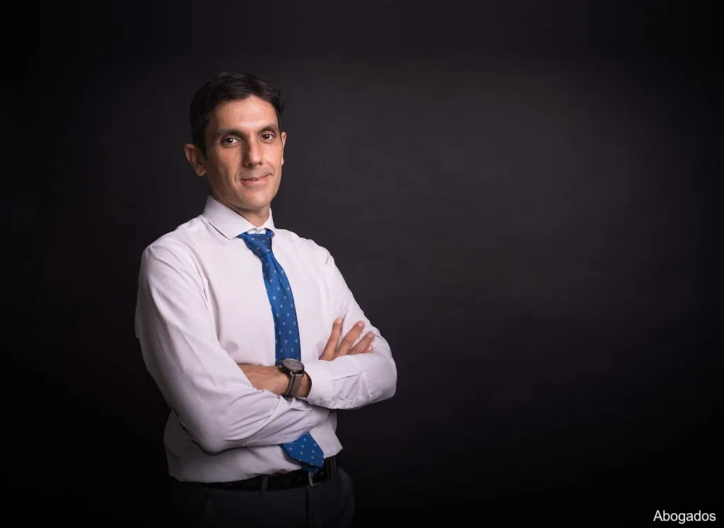 Francisco Luis López León Abogado De Familia